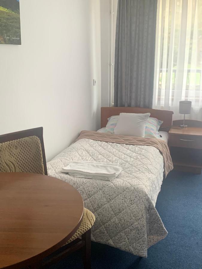 Bed and Breakfast Osrodek Wypoczynkowy Tarnica Солина Экстерьер фото