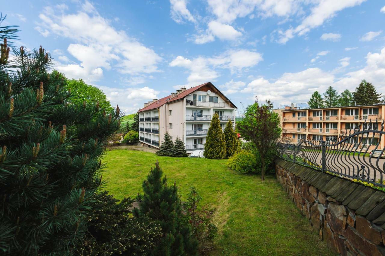 Bed and Breakfast Osrodek Wypoczynkowy Tarnica Солина Экстерьер фото