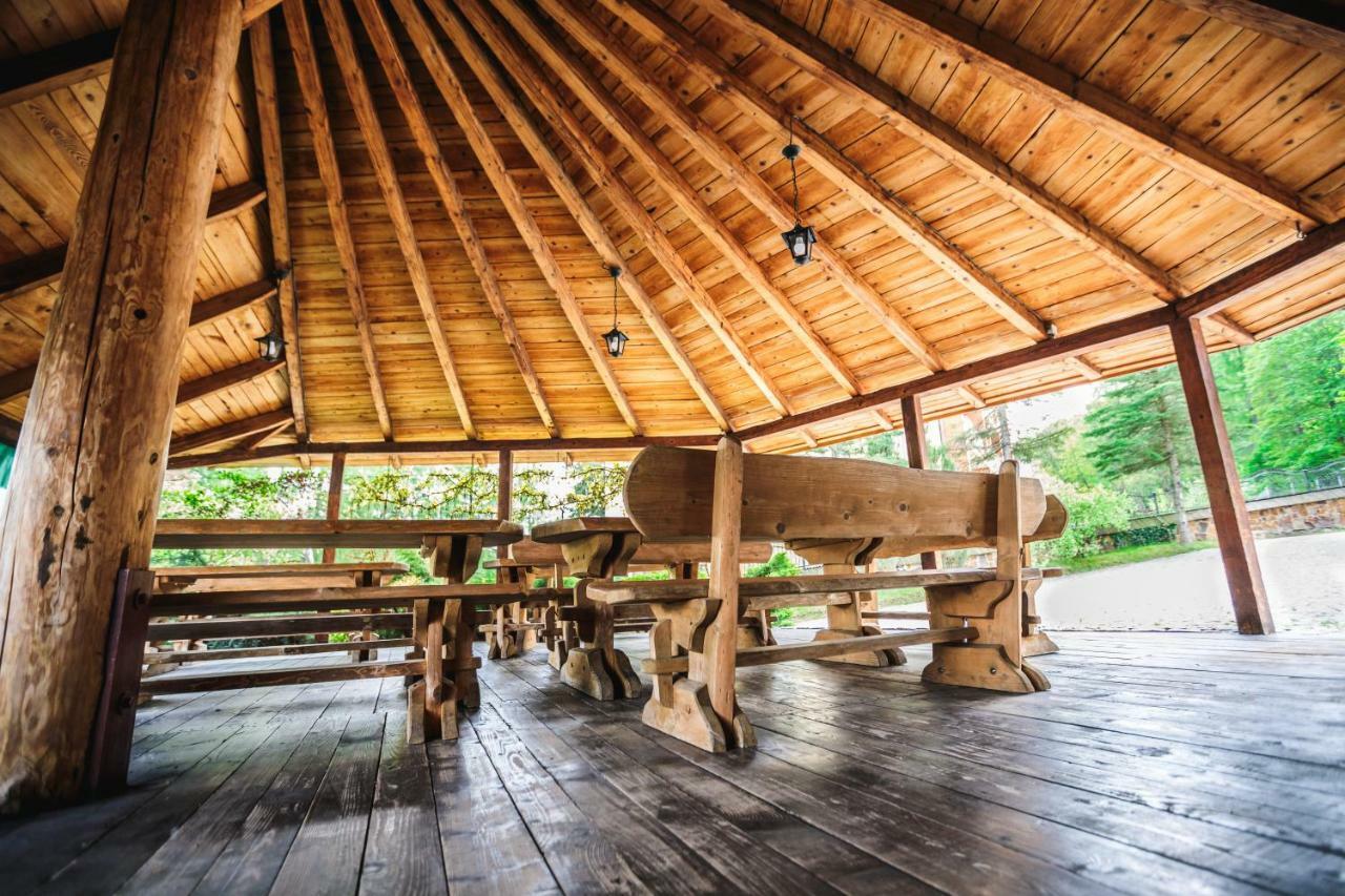 Bed and Breakfast Osrodek Wypoczynkowy Tarnica Солина Экстерьер фото